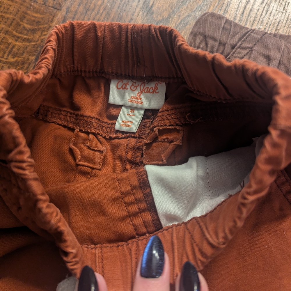 Lot of 3 Cat & Jack Woven Pull-on Joggers - Rust, Brown, and Black - Picture 3 of 4